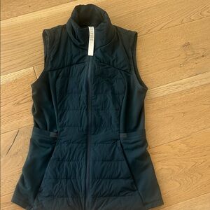 lululemon athletica Midnight Black Puffer Vest
